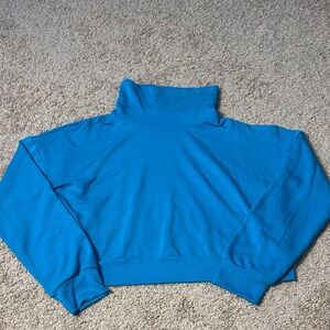 Beyond Yoga All Time Cropped Yoga Pullover Bright Blue